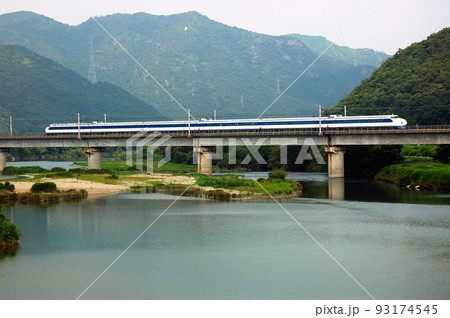 東海道山陽新幹線0系 走行写真(相生~岡山) 東海道山陽新幹線0系 走行写真(相生~岡山) 93174545