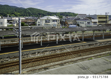 金光駅　ホーム　岡山県浅口市 93175788