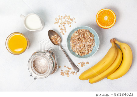 healthy breakfast ingredients 93184022