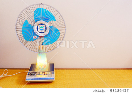 昭和時代の走馬灯付扇風機　ランタン付き扇風機 93186437