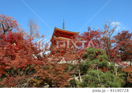 京都の世界遺産 清水寺・秋・紅葉 93190728