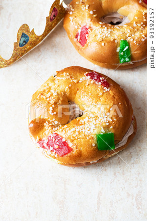 Roscon de Reyes, festive Spainish baking. Top view. Roscon de Reyes, festive Spainish baking. Top view. 93192157