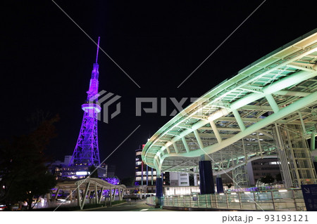 中部電力MIRAI TOWER（名古屋テレビ塔）とオアシス21の夜景 93193121