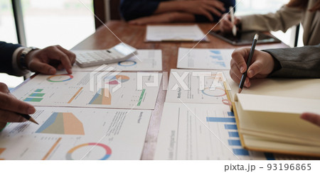 Success business team. Business data dashboard analysis by brainstorming 93196865