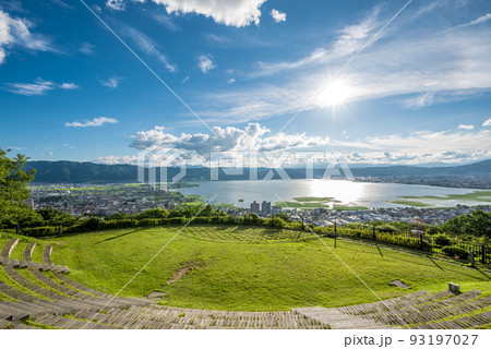 《長野県》諏訪市　立石公園からの眺望 93197027