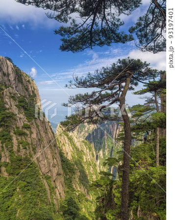 中国安徽省・黄山 / Huangshan (Yellow Mountains), China 中国安徽省・黄山 / Huangshan (Yellow Mountains), China 93197401
