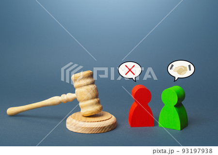 Disagreement of the parties and resolution of the dispute in court. Disagreeing with the verdict and making an legal appeal. Deliberate obstruction of the judicial process. Laws and justice. Disagreement of the parties and resolution of the dispute in court. Disagreeing with the verdict and making an legal appeal. Deliberate obstruction of the judicial process. Laws and justice. 93197938