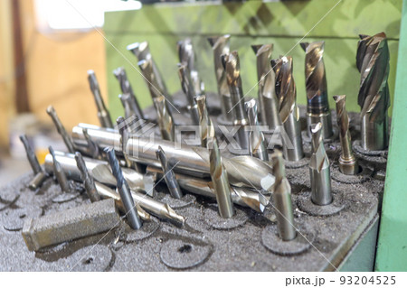 町工場の工具（エンドミル, ハイスエンドミル, 超硬エンドミル） 93204525