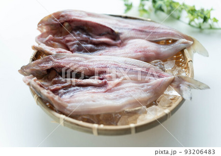 新鮮夏生ほっけの開き 新鮮夏生ほっけの開き 93206483