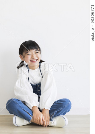 女の子 小学生 女の子 小学生 93206771