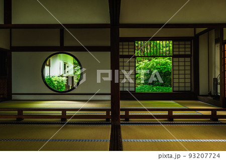 京都 源光庵 悟りの窓と迷いの窓 京都 源光庵 悟りの窓と迷いの窓 93207724