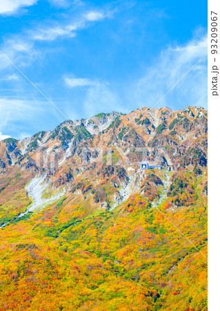 立山ロープウェイ（秋） 93209067