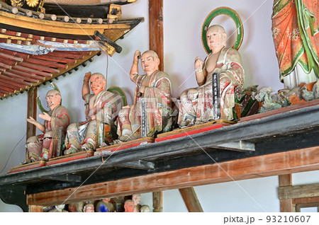 長勝寺　蒼龍窟　五百羅漢の像　禅林街　青森県弘前市 93210607