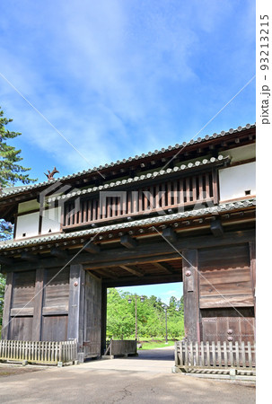 史跡弘前城址 弘前城三の丸東門 青森県弘前市 史跡弘前城址 弘前城三の丸東門 青森県弘前市 93213215