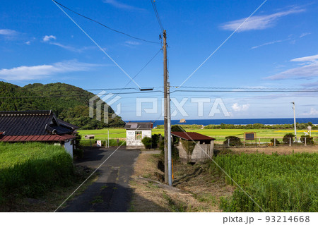 JR宇賀本郷駅 山口県下関市豊浦町 JR宇賀本郷駅 山口県下関市豊浦町 93214668