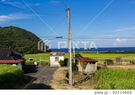 JR宇賀本郷駅 山口県下関市豊浦町 JR宇賀本郷駅 山口県下関市豊浦町 93214669