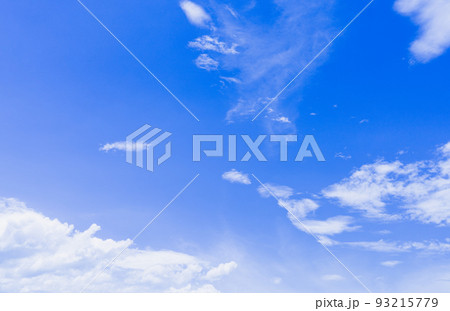 青い空・白い雲・夏の空 93215779