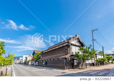 歴史的ロマンを感じる七日町通り　福島県会津若松市 93220667