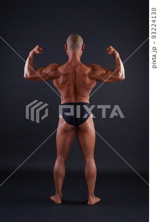 背中　筋肉 93224130