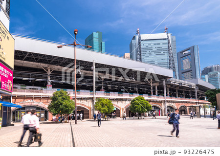 《東京都》新橋駅前・SL広場 93226475