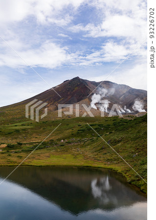 秋の大雪山旭岳 93226702
