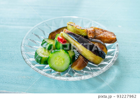 夏野菜の浅漬け　からししょうゆ 93227962