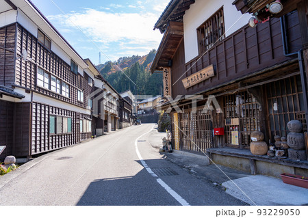 白峰重要伝統的建造物群保存地区の町並み 93229050
