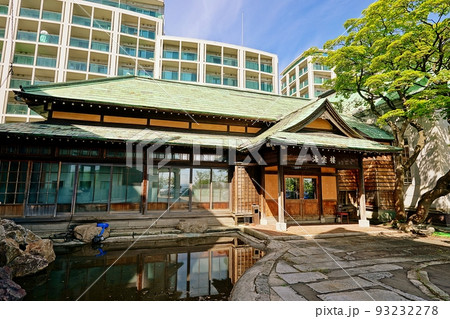 旧板谷邸（海宝樓クラブ）　小樽市指定歴史的建造物 93232278
