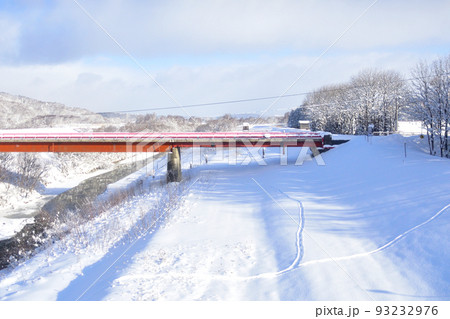 2021年12月の北海道、旭川駅から稚内駅までの宗谷本線の風景 93232976