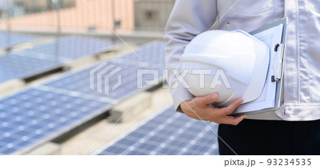 作業着の男性　仕事編 93234535