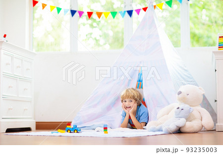 Kids room with teepee tent. Child bedroom. Kids room with teepee tent. Child bedroom. 93235003