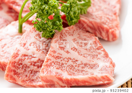 牛肉「イチボ」焼肉用。 牛肉「イチボ」焼肉用。 93239402