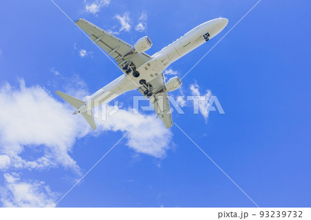 《飛行機》エンブラエル Embraer E190(E-Jet ) 《飛行機》エンブラエル Embraer E190(E-Jet ) 93239732