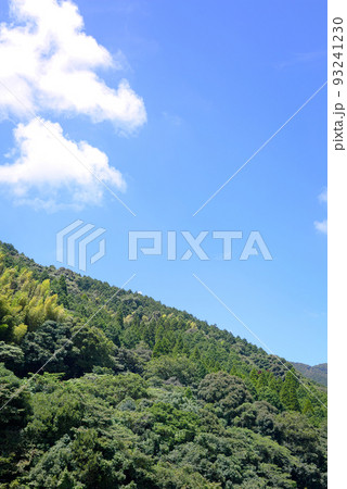 永吉ダム周辺の山々 永吉ダム周辺の山々 93241230