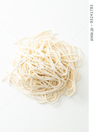 うどん 生麺 白バック うどん 生麺 白バック 93241783