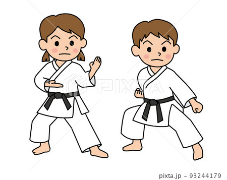 空手をする男の子女の子 93244179
