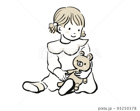 くまのぬいぐるみを抱っこする可愛い女の子 ベージュ くまのぬいぐるみを抱っこする可愛い女の子 ベージュ 93250378
