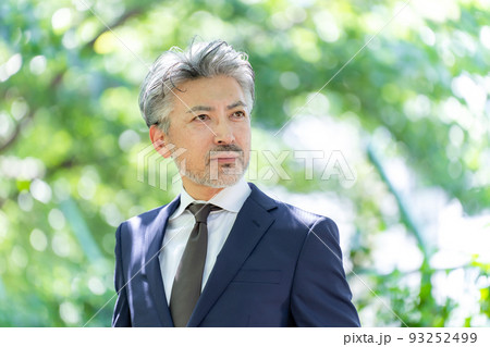 ミドル男性 ミドル男性 93252499