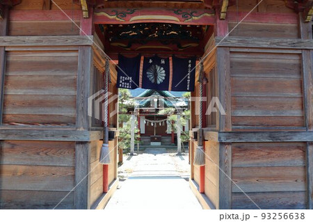弓頭神社の神門 93256638