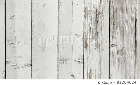 アンティークな木目の壁 93264624