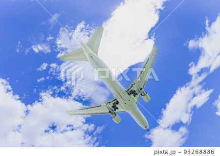 《飛行機》ボーイング Boeing 767-300 (767-381/ER) 《飛行機》ボーイング Boeing 767-300 (767-381/ER) 93268886