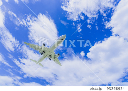 《飛行機》ボーイング Boeing 767-300 (767-381/ER) 《飛行機》ボーイング Boeing 767-300 (767-381/ER) 93268924