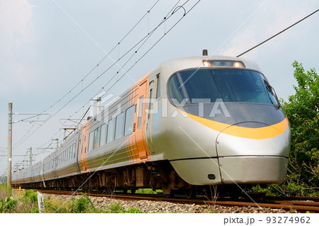 8000系8両編成 全編成岡山発着運転 8000系8両編成 全編成岡山発着運転 93274962