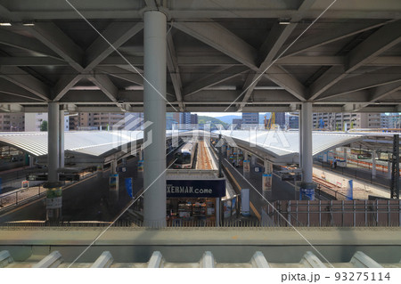 JR高松駅のホーム 93275114