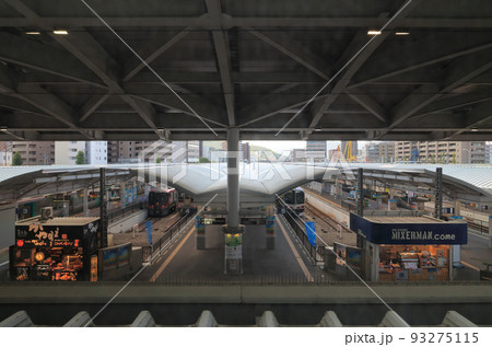 JR高松駅のホーム 93275115