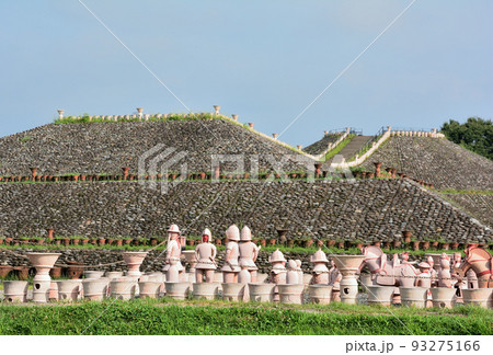 八幡塚古墳と埴輪 93275166