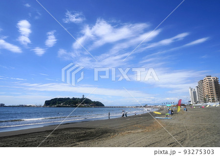 8月 藤沢369江の島と片瀬東浜海水浴場 8月 藤沢369江の島と片瀬東浜海水浴場 93275303