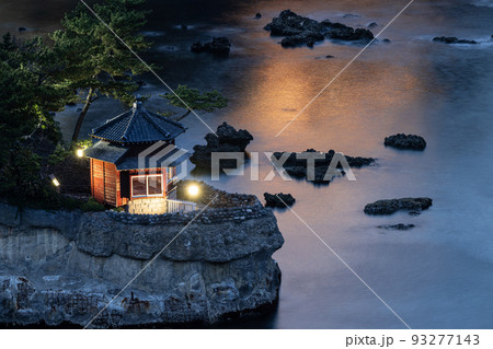 六角堂　夜景　五浦海岸 93277143