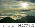 木曽駒ヶ岳 山頂 頂上 夕日 サンセット 長野 中央アルプス 7月 夏 絶景 93277413