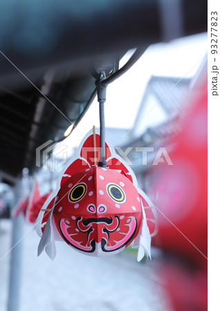 金魚ちょうちんと白壁の町並み！柳井市 山口県観光　夏の思い出！　 93277823